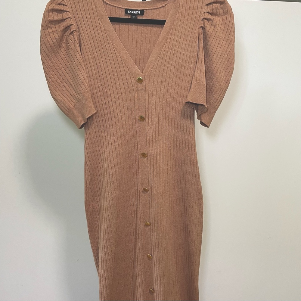 NWOT Express Women's Midi Dress